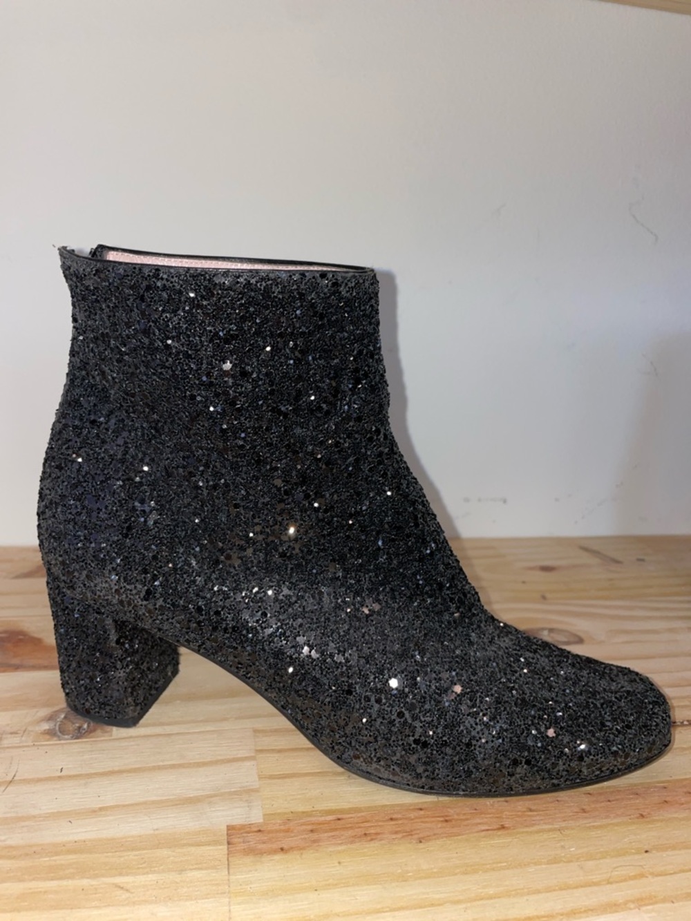 Kate Spade Black glitter leather ankle bootie sz 7 $278